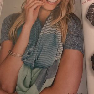 Lightweight Infinity Scarf (New)